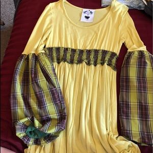 Nuvula tunic size large